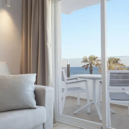 Ses Roquetes Apartment *
