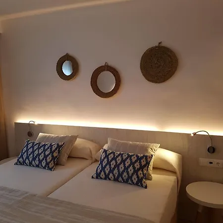 Ses Roquetes Apartment